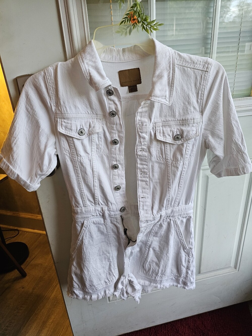 American Eagle Outfitters White Short-Sleeve Utility Romper